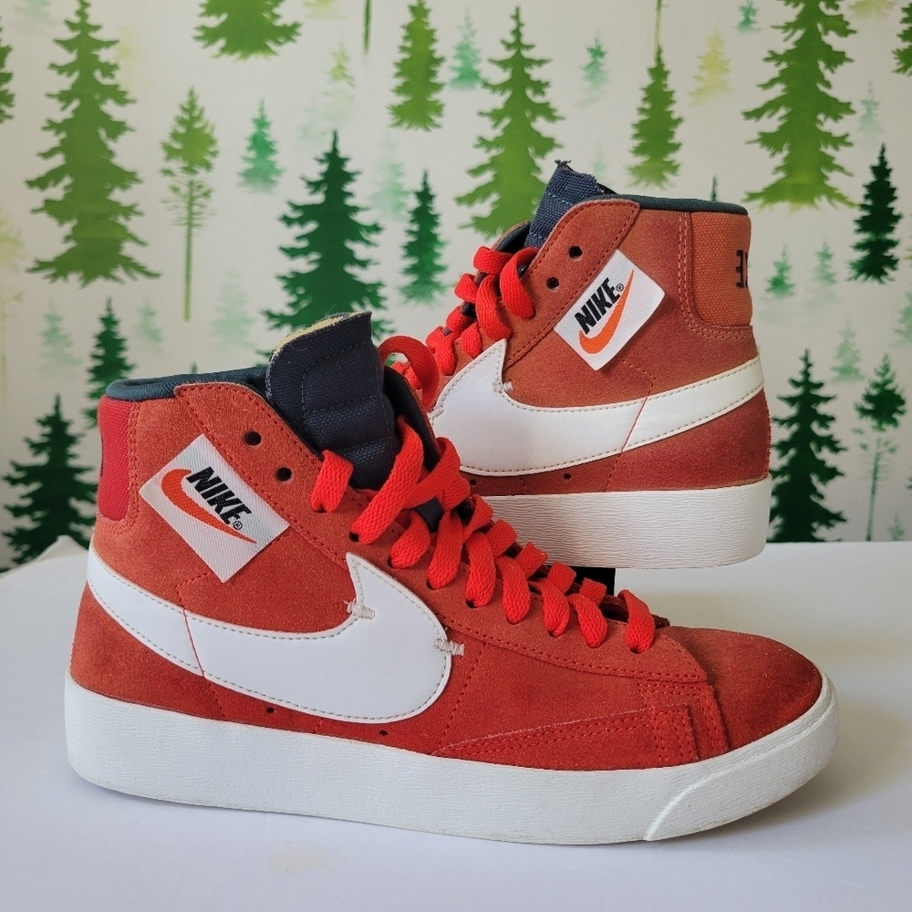 Nike Blazer Blazer XX Mid Shoes.
